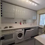 Montabel T328 Апартаменти