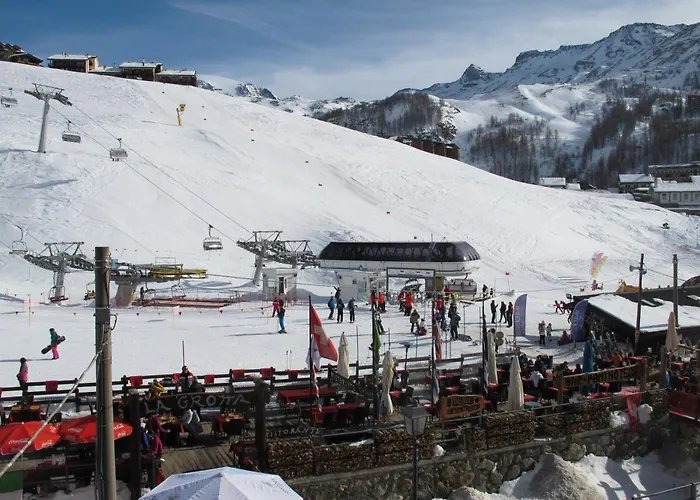 Montabel T328 Апартаменти *