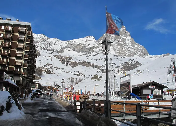 Montabel T328 Апартаменти